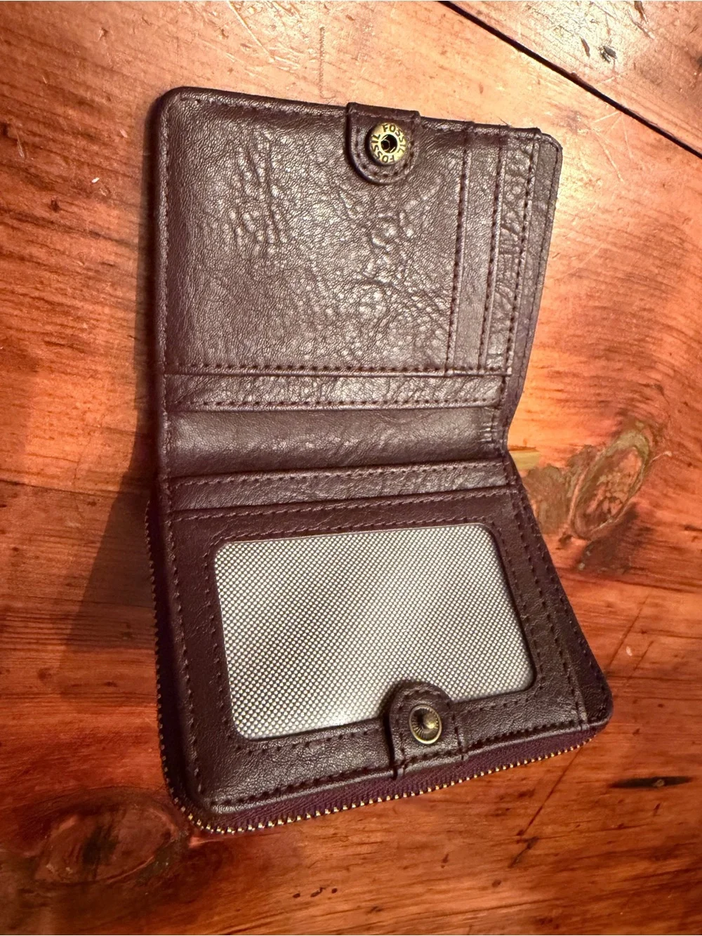 Fossil Maroon compact Leather Wallet